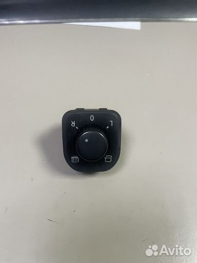 Джойстик регулировки зеркал Фольксваген Гольф 6