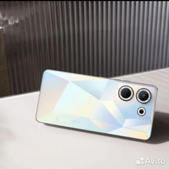 TECNO Camon 20 Pro, 8/256 ГБ