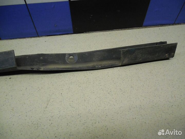 Уплотнитель капота Land Cruiser (100) 1998-2007