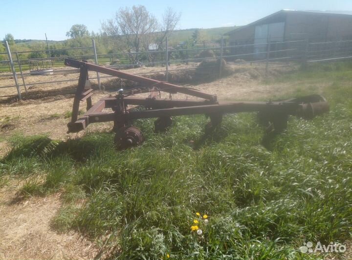 Плуг 4 корпусной