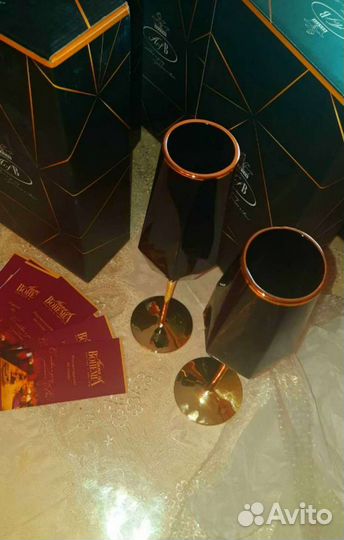 Бокалы для шампанского