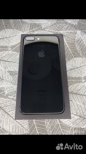 iPhone 8 plus 64gb