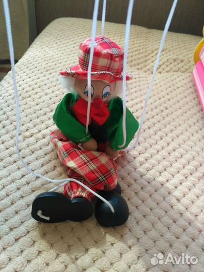 Кукла-марионетка клоун