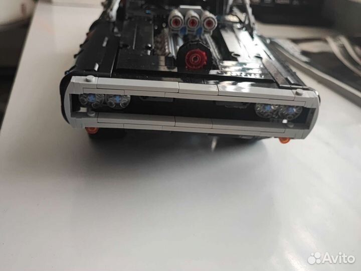 Lego technic 42111 dodge