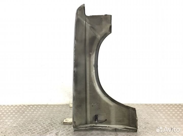 Крыло переднее левое Land Rover Discovery 2 2.5