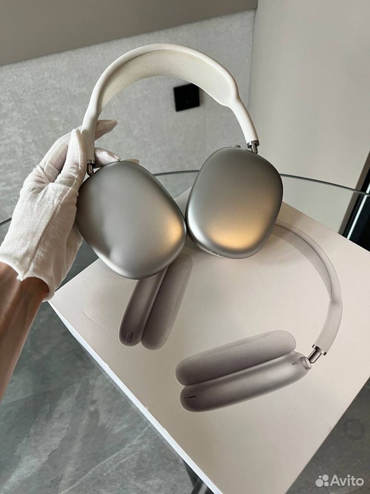 Airpods max silver