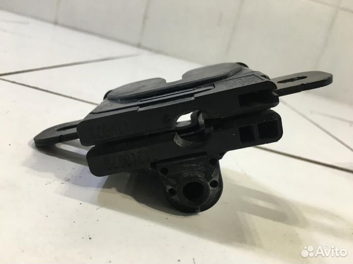 Замок капота Volvo S60 2010-2013 FS45