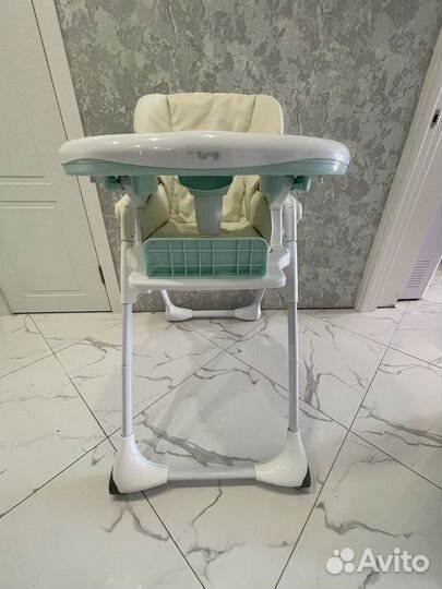 Детский стульчик для кормления