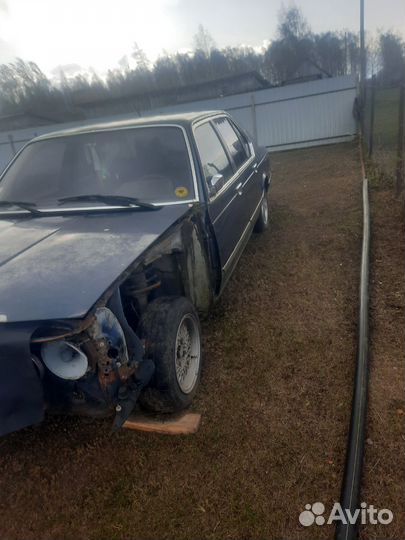 BMW 7 серия 2.8 МТ, 1978, битый, 199 999 км