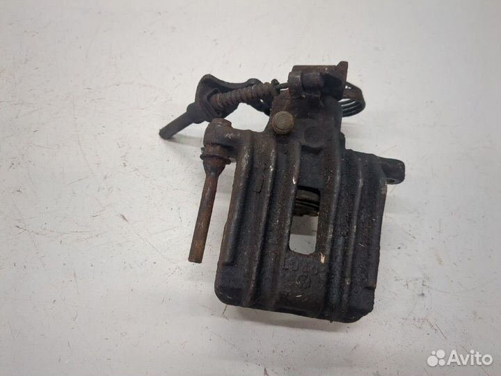 Суппорт Volkswagen Passat 5, 1999