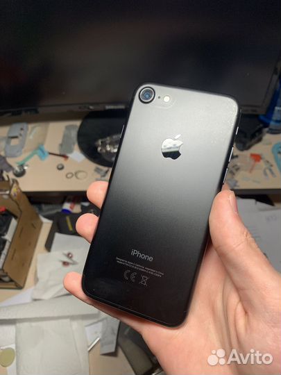iPhone 7, 32 ГБ