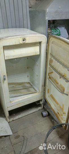 Холодильник мир 1971г