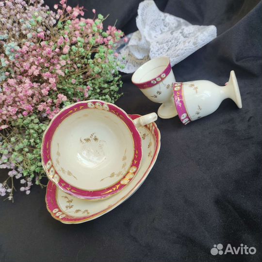 Старинная чайная пара пашотницы Англия