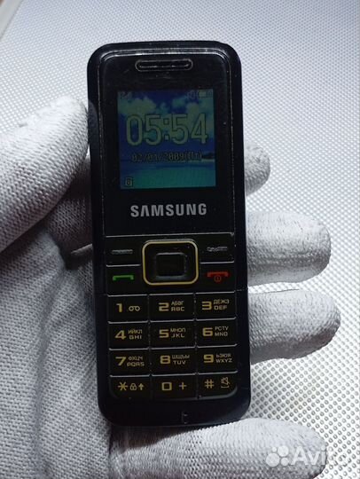Samsung E1070