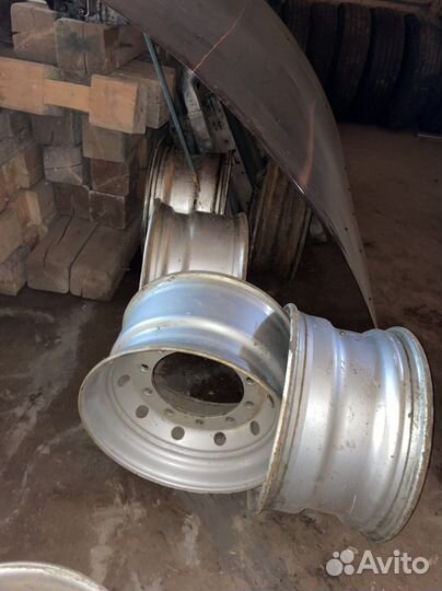 Диски безкамерные на камаз
