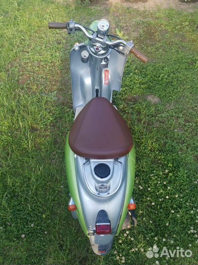 Скутер yamaha