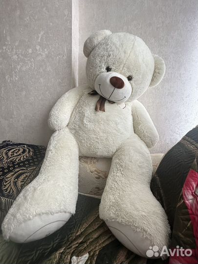 Плюшевый медведь