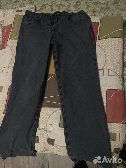Джинсы широкие