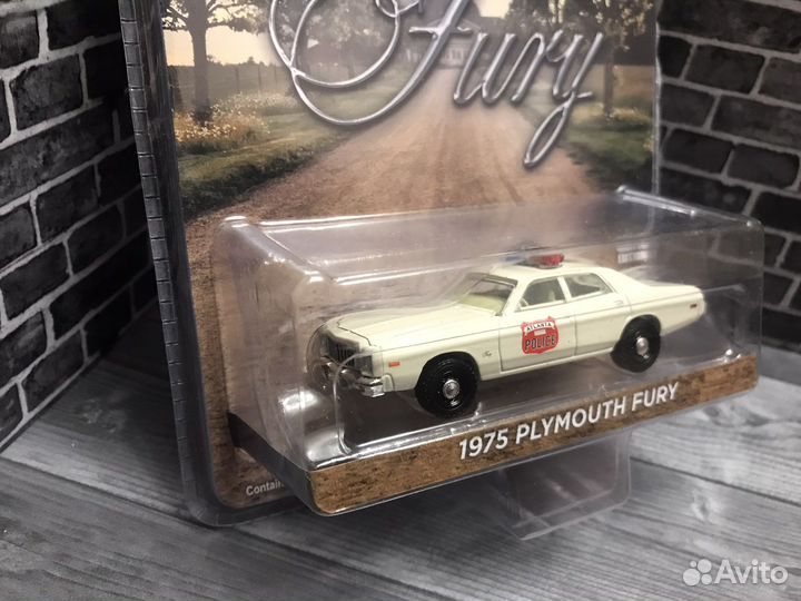 Greenlight 1/64 Police Plymouth Fury 1975