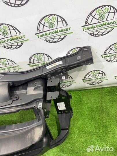 Рамка радиатора Bmw 3-Series E90 N46B20 2007