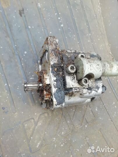 Насос нш 10 правый