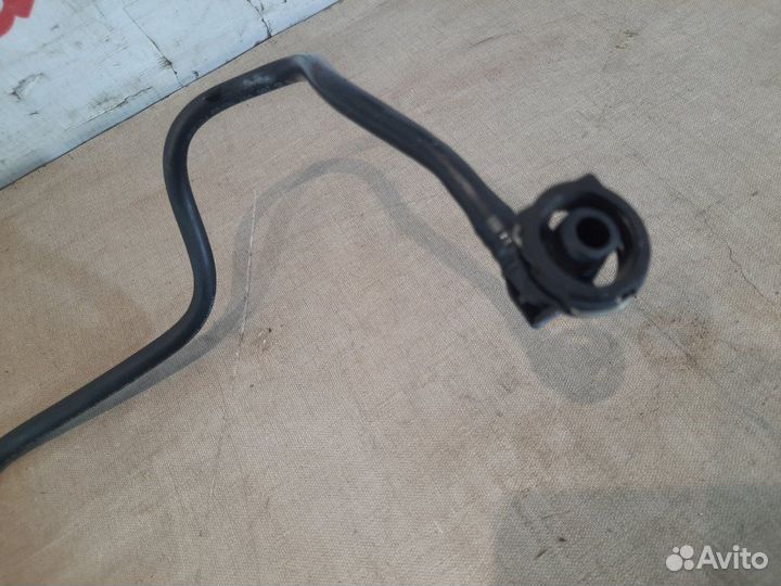 Трубка вакуумная Mercedes Gla180 X156 270.910 2015