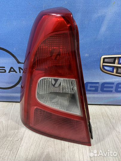 Фонарь задний Renault logan Лев