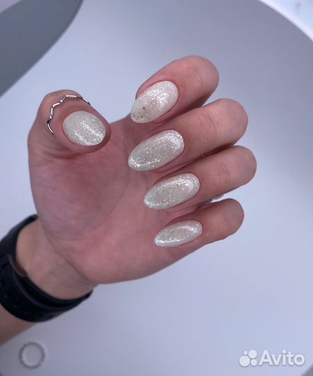 Маникюр, педикюр от опытного мастера