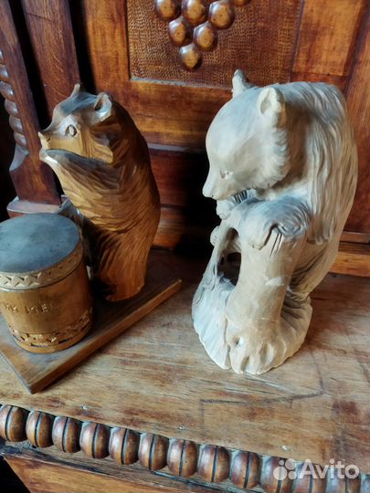 Медведь,деревянная статуэтка