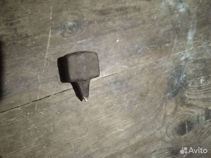 Наковальня для отбивки косы