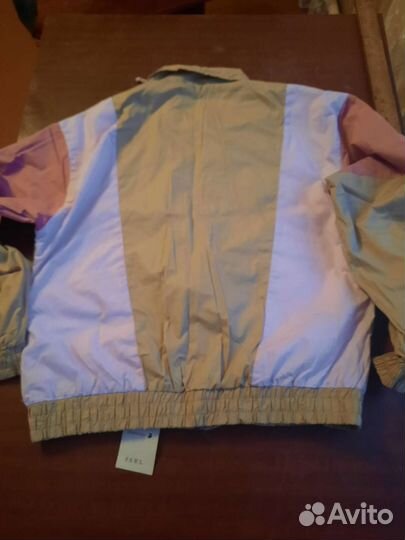 Ветровка жен, 92