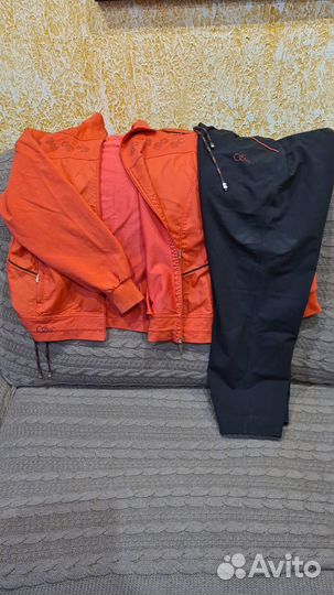 Спортивный костюм женский