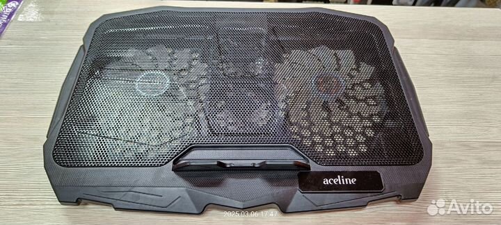 Подставка для ноутбука Aceline с 4 вентиляторами