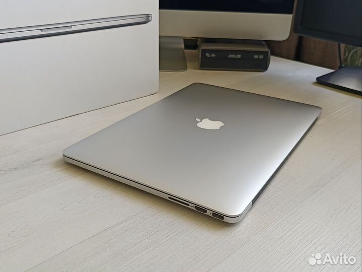 MacBook Pro 15 2015 16/500 R9