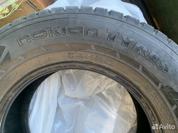 Nokian Tyres Nordman 7 SUV 215/70 R15 98