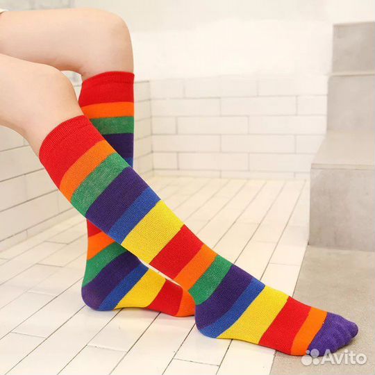 Носки-гольфы в полоску разноцветные, новые