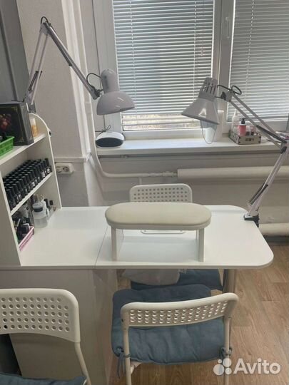 Аренда рабочего места мастера маникюра