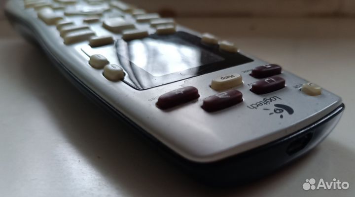 Универсальный пульт ду Logitech Harmony 600