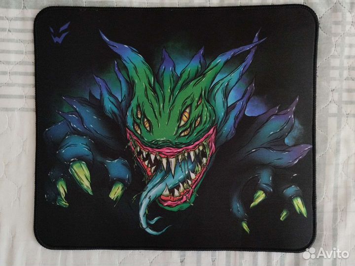 Игровой коврик для мыши