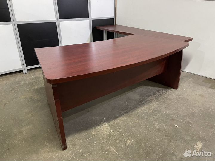 Стол руководителя 237х205х73см