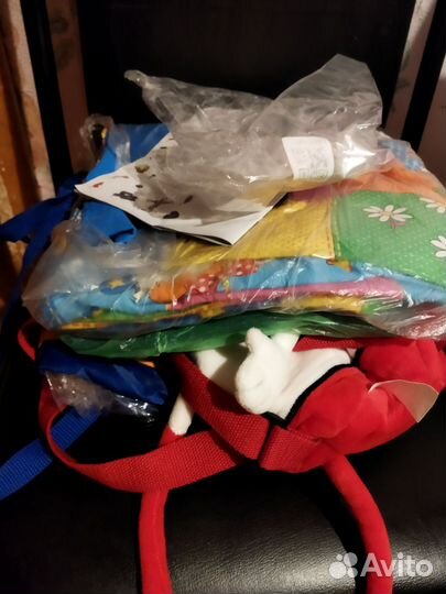 Детские вещи и игрушки