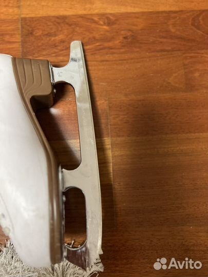 Фигурные коньки jackson excel