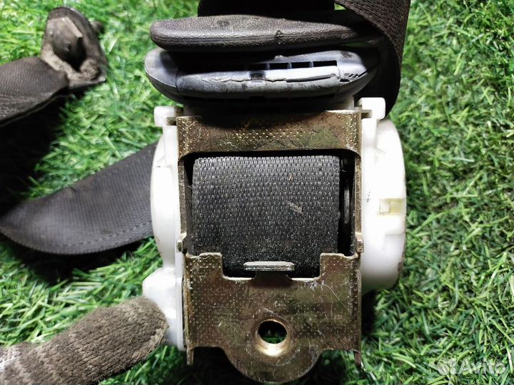 Ремень безопасности Opel Vectra (B) II