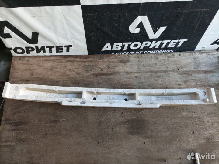 Пенопласт в бампер передний Toyota Corolla Fielder