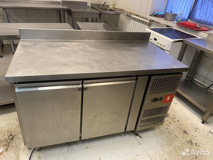 Холодильный стол 1.40х70