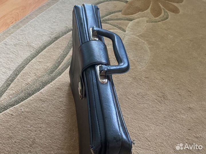 Портфель мужской начало 80 г