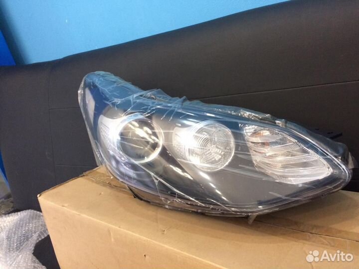 Фара правая Kia Sportage 16+ Киа Спортейдж 16+