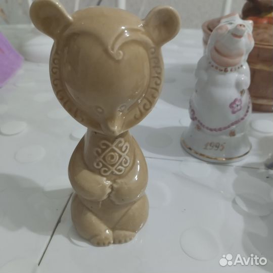 Фарфоровые статуэтки