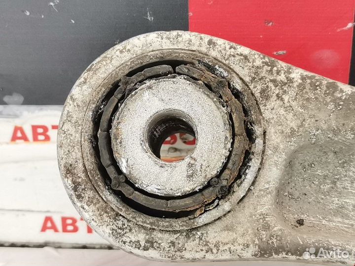 Рычаг задний левый Audi Q7 4L 2009 7L0505397