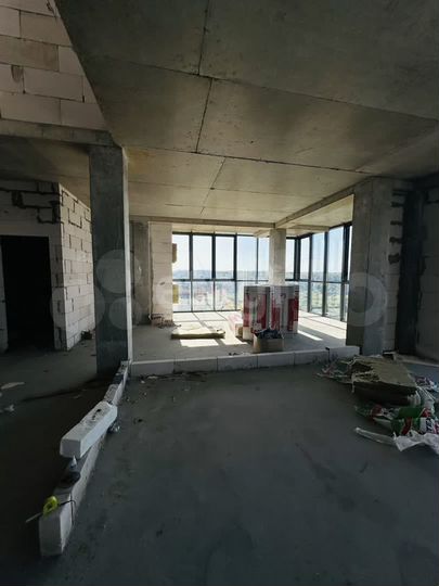 2-к. квартира, 133,1 м², 8/8 эт.